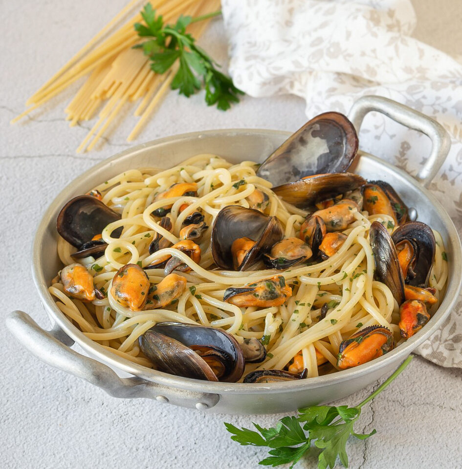 Spaghetti with mussels