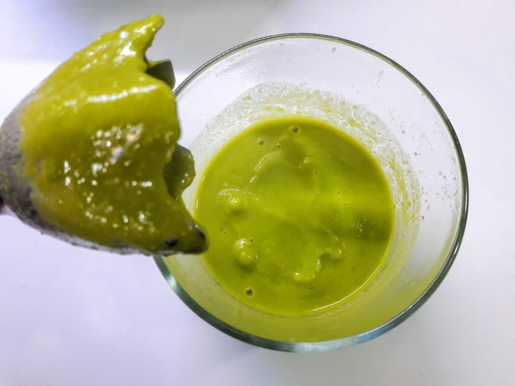 blending pea velouté