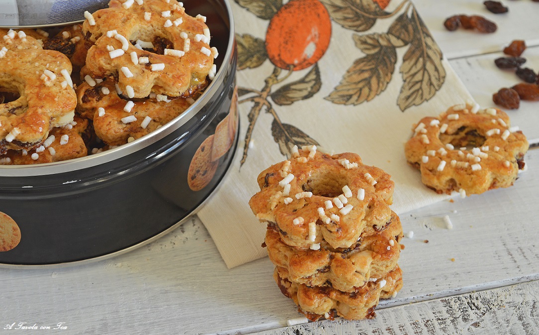 Almond and Raisin Canestrelli Ready in Just 30 Minutes