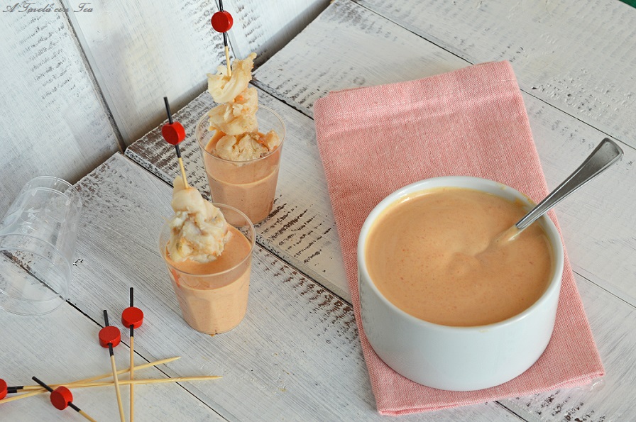 Pink sauce or cocktail sauce