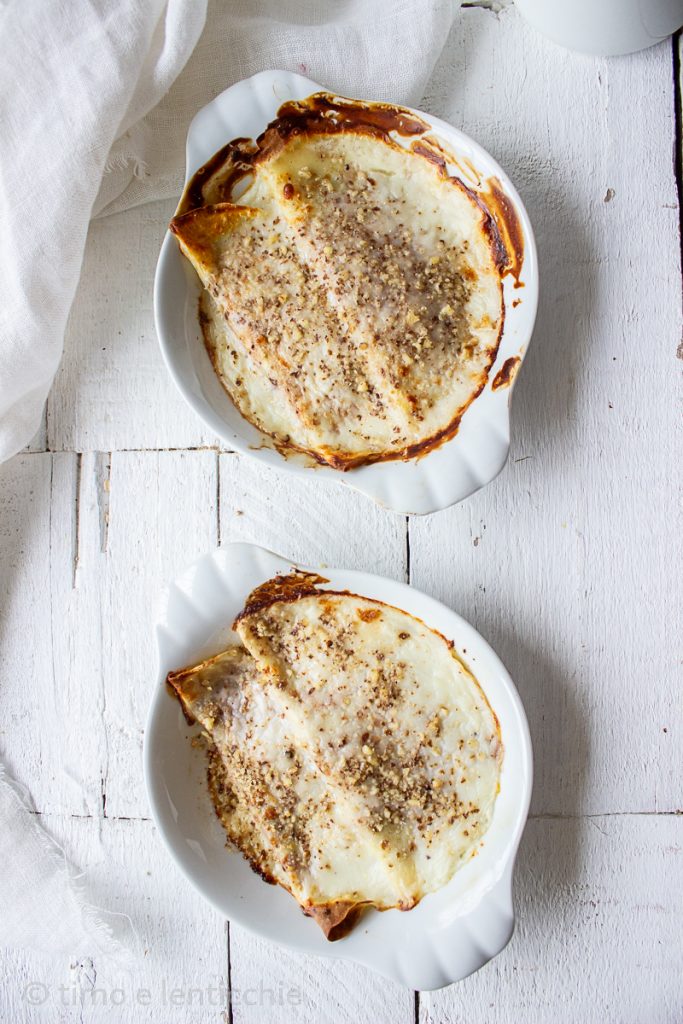 Late radicchio and walnut vegan crepes