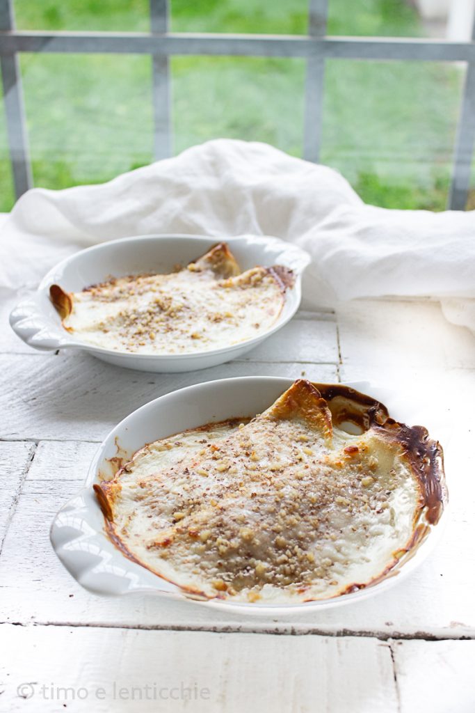 Late radicchio and walnut vegan crepes