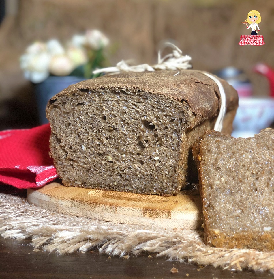 HOMEMADE DARK RYE BREAD