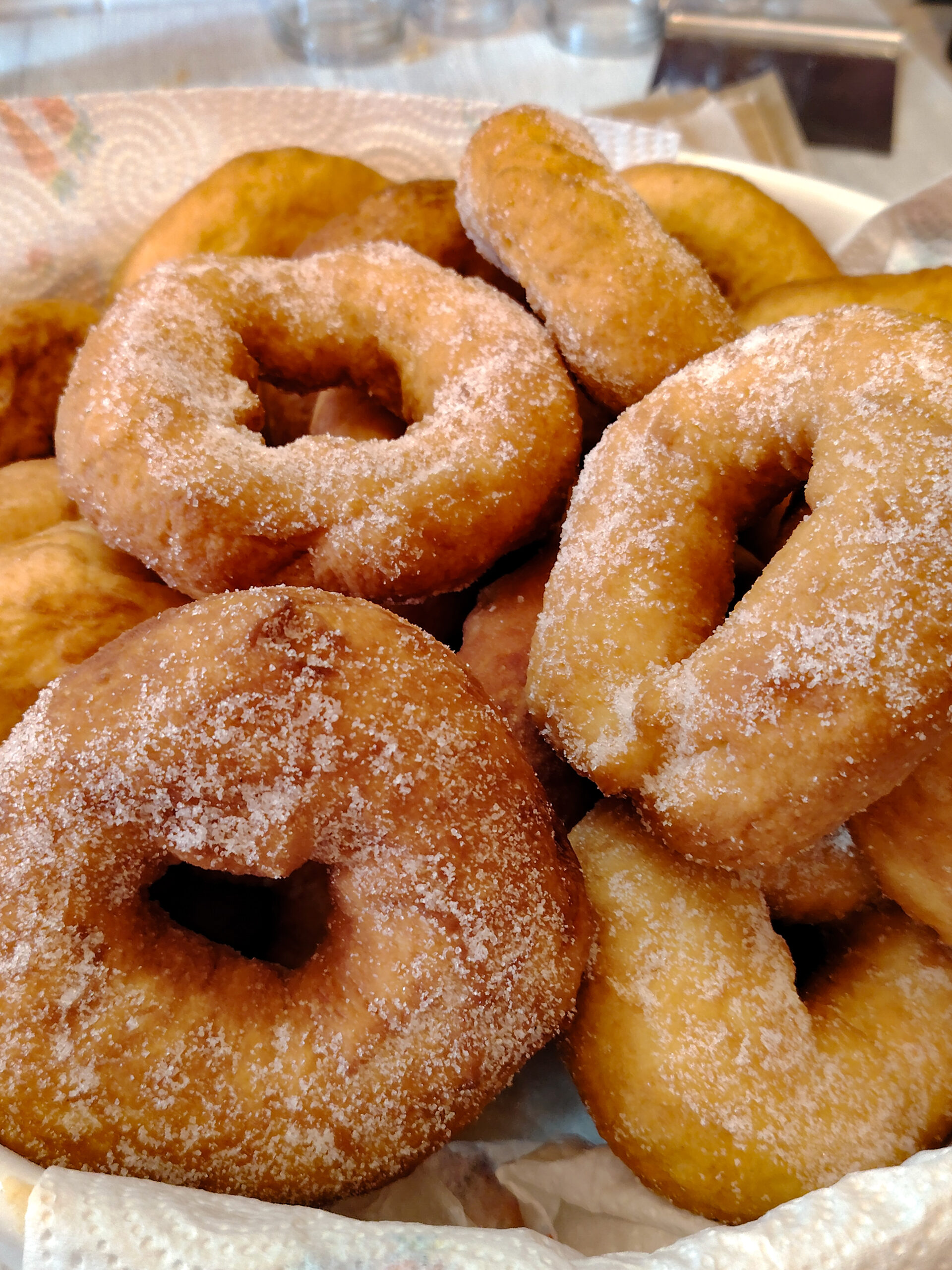 Graffe without potatoes. The goodness of traditions.