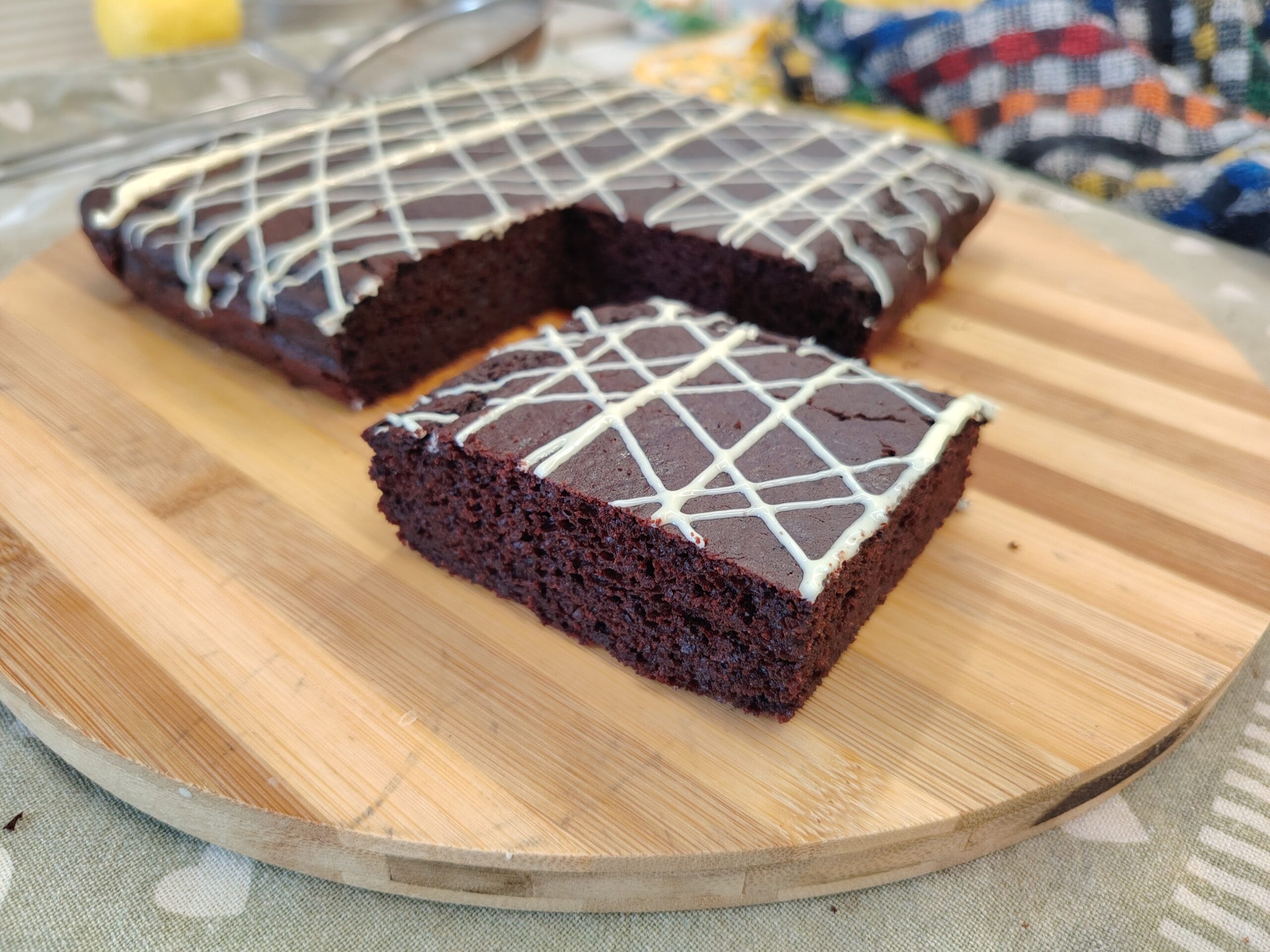 Indulgent Cocoa Cake Without Eggs