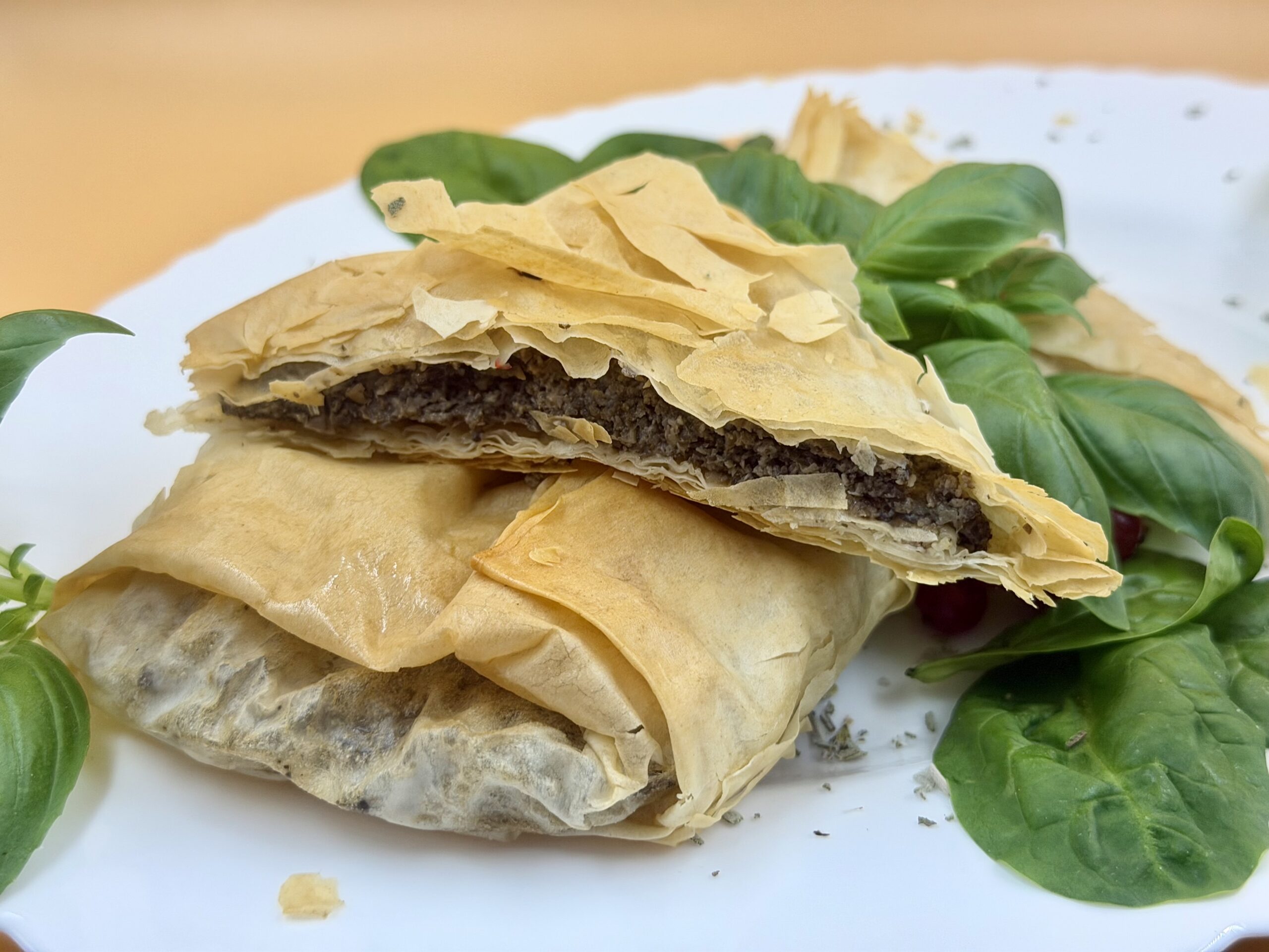 Vegan Phyllo Squares with Mushrooms – Crispy, Easy Appetizer