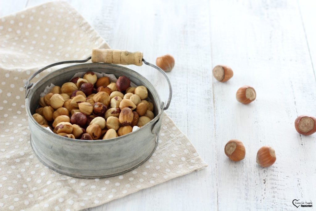 how to toast hazelnuts