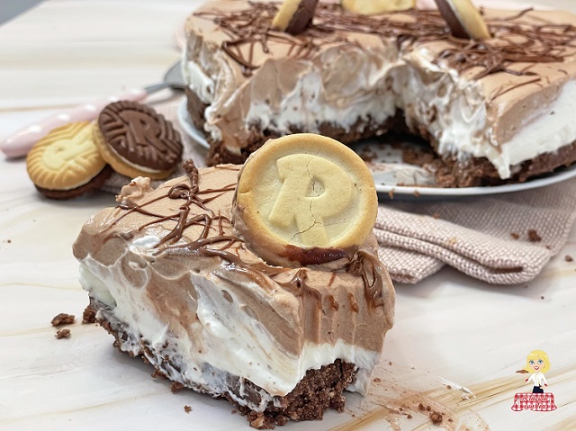 CAKE with leftover cookies (NO-BAKE)