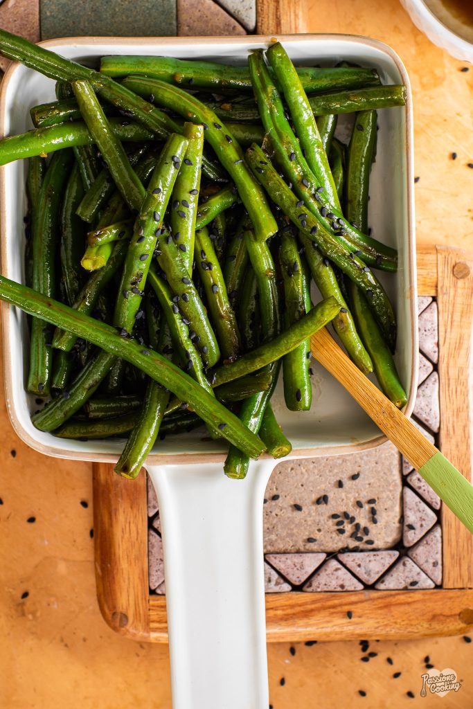 Miso skillet green beans