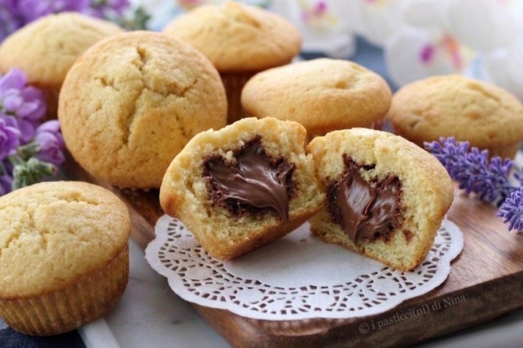 nutella-stuffed muffins creamy heart that doesn't harden recipe i pasticcini di Nina