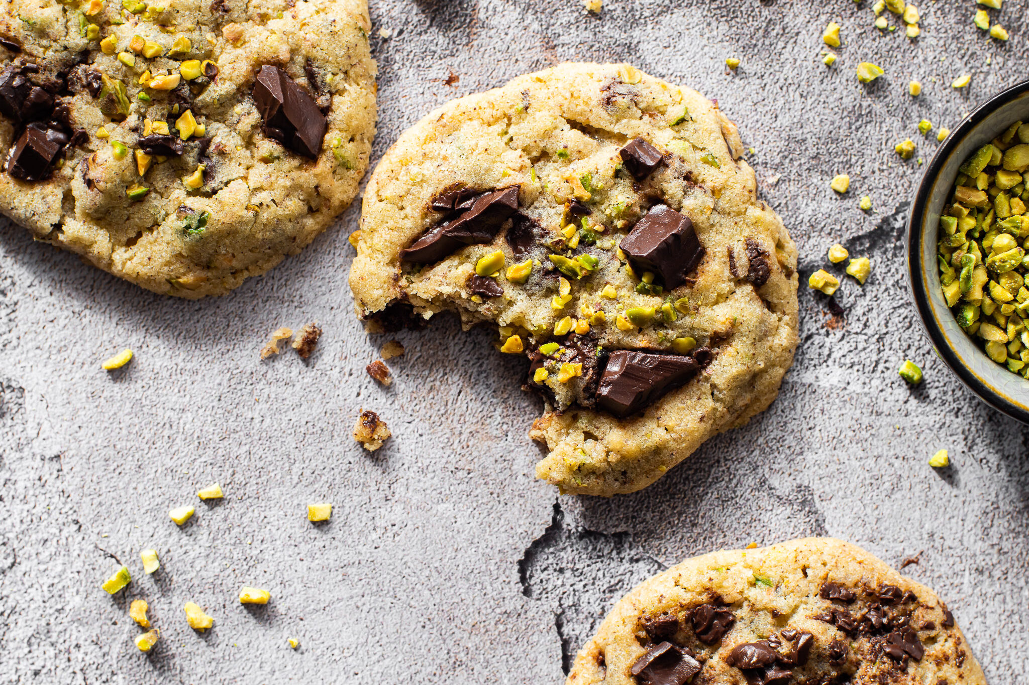 Pistachio and Chocolate Cookies