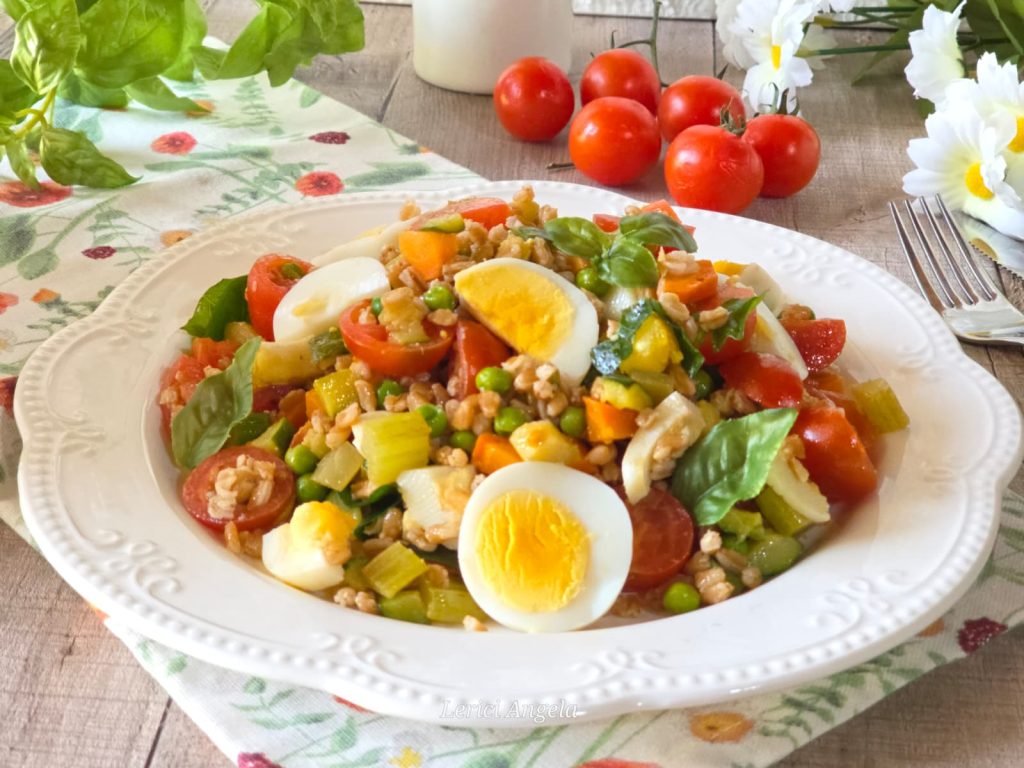 Colorful Farro Salad — Healthy and Ready in 20 Minutes