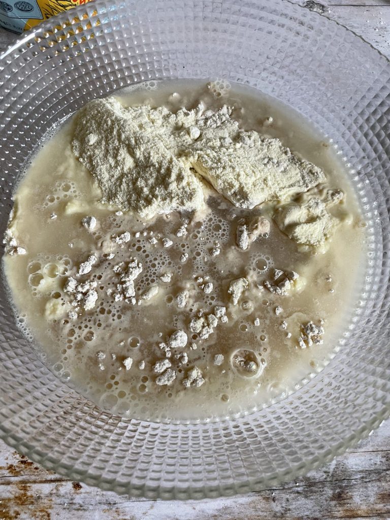 Autolyse: flour mix with water