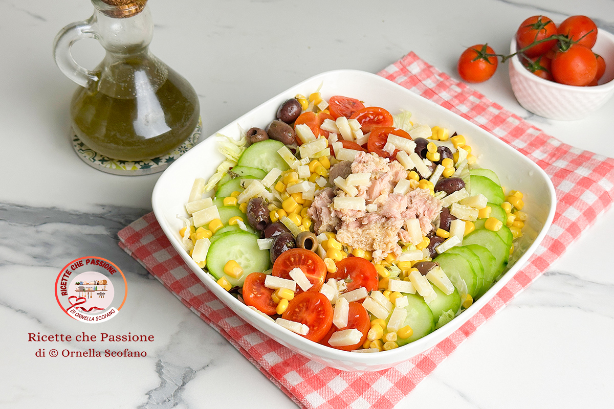 Big salad with tuna and Grana — quick, filling, tasty and light ...