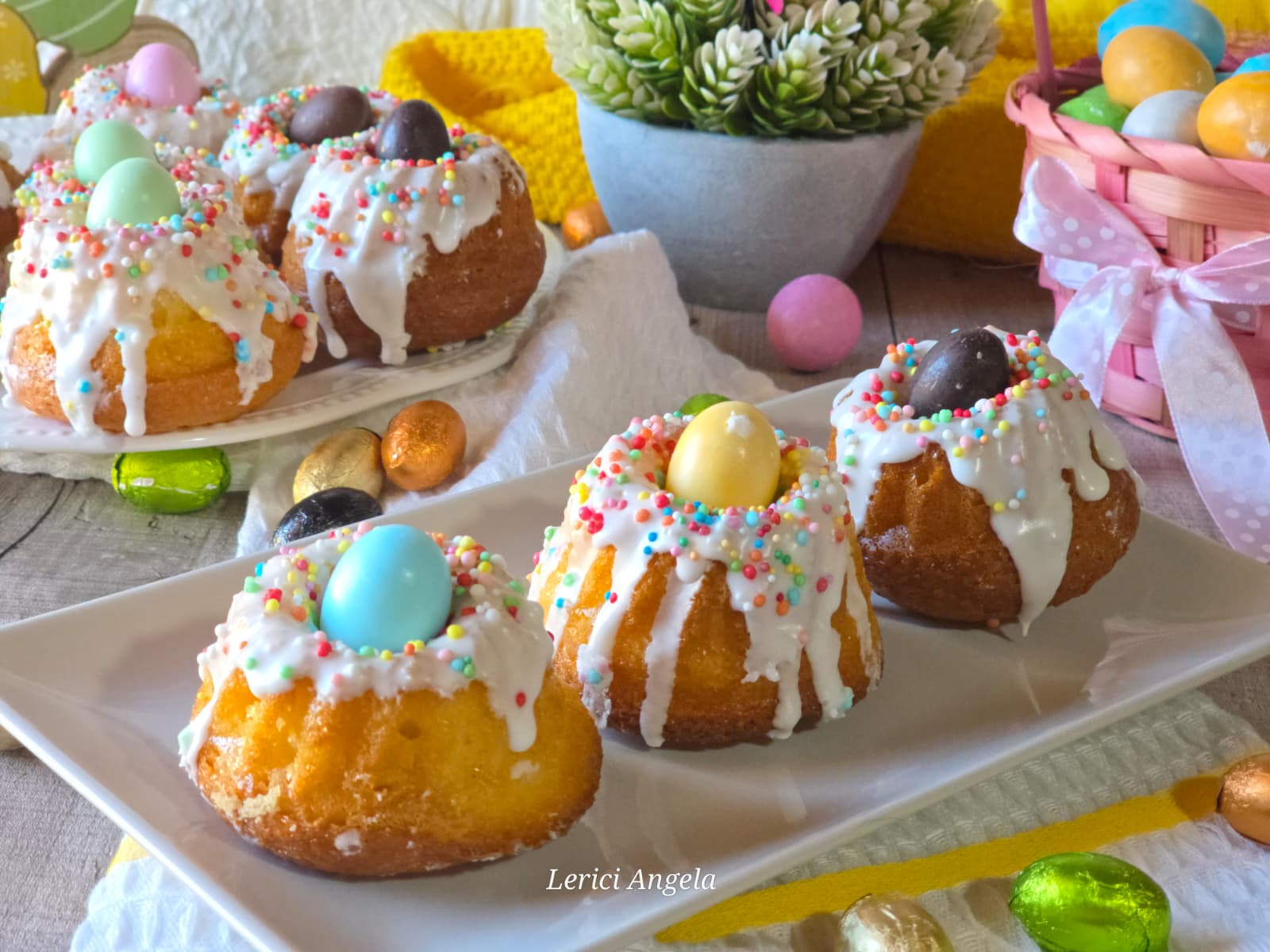 Easter Mini Donuts – Simple Decorated and Delicious