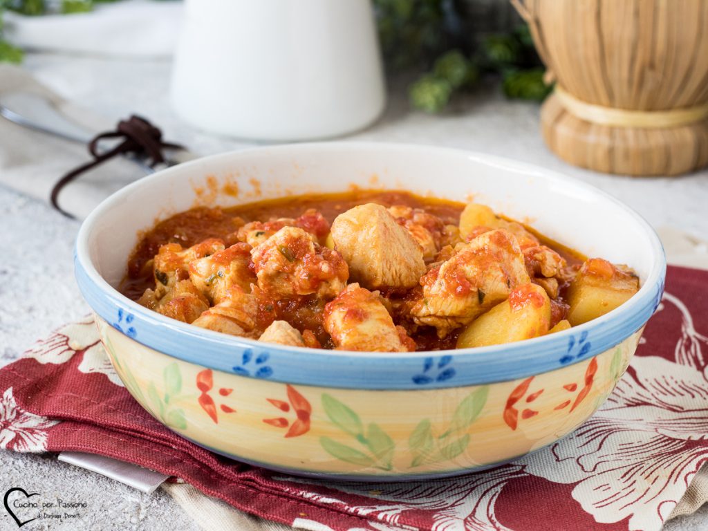 chicken stew with potatoes
