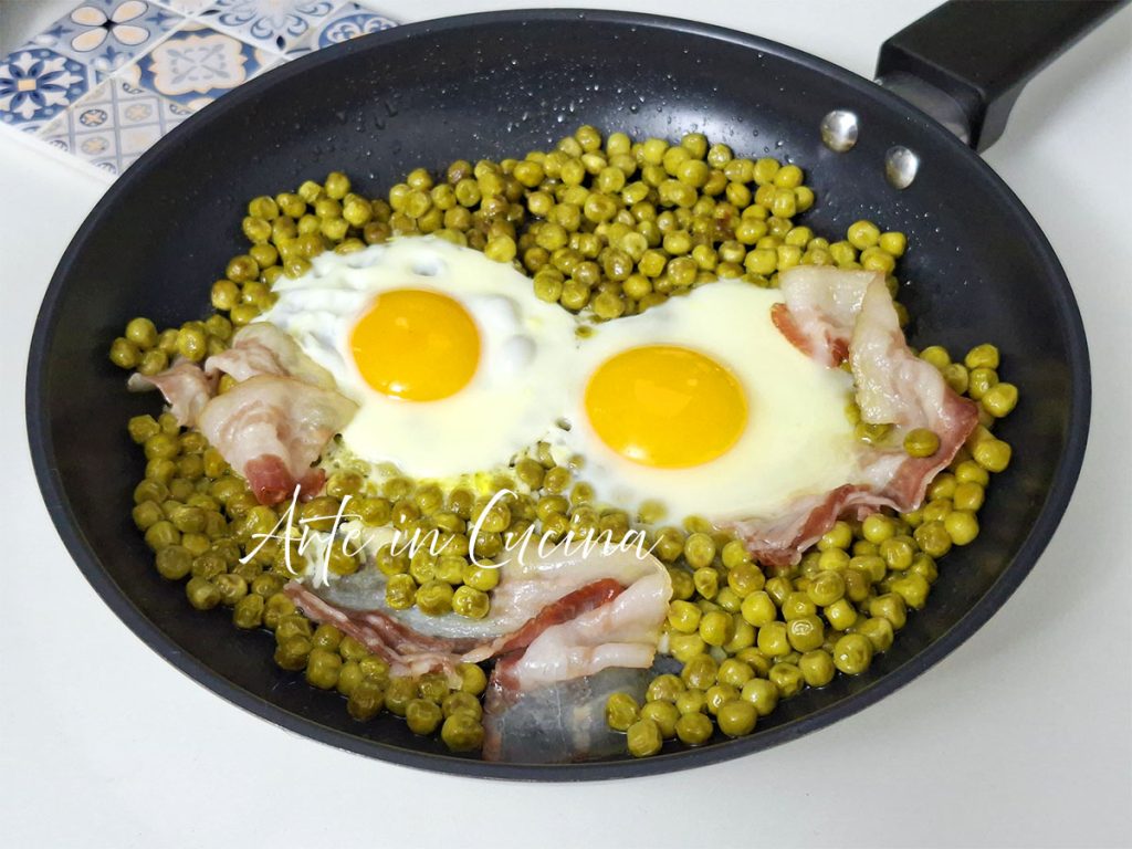 PEAS and EGGS in a pan