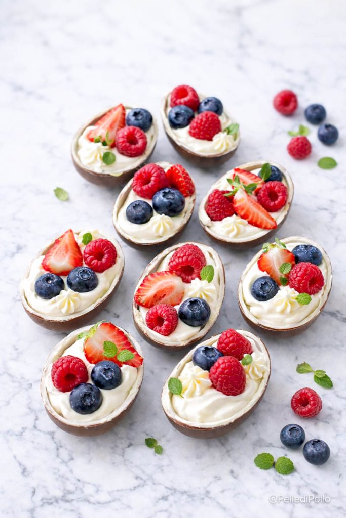 eggs filled with mascarpone cream