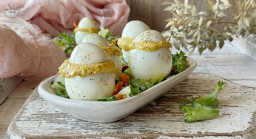 Hard-boiled Eggs Stuffed with Tuna: Quick Easter Appetizer