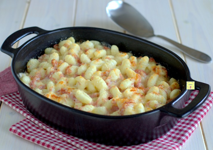 Oven-Baked Gnocchi with Ham
