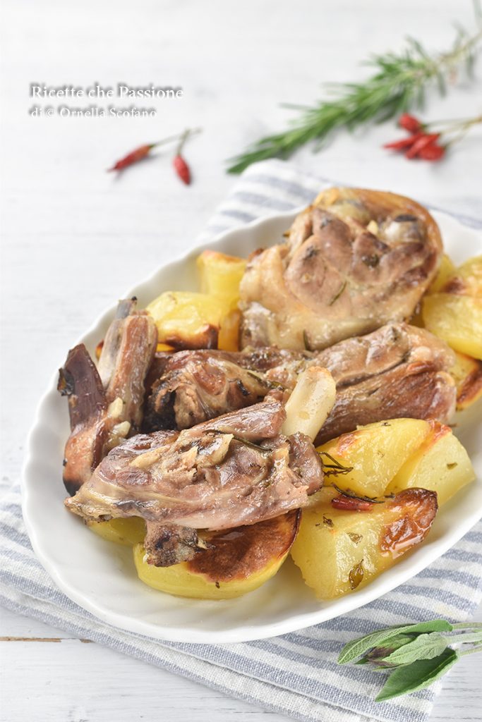 the authentic recipe for lamb with white wine roasted potatoes