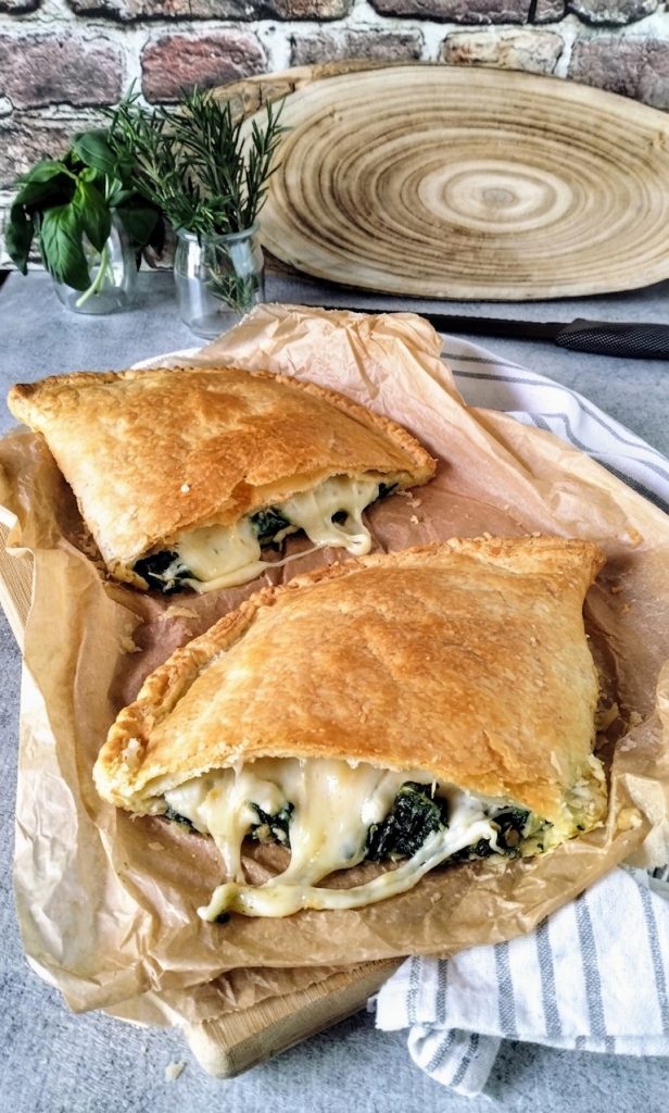puff-pastry-calzone-with-spinach-and-potatoes-presentation-vertical