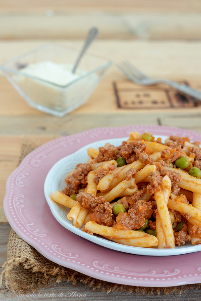 Strozzapreti Petroniana-style