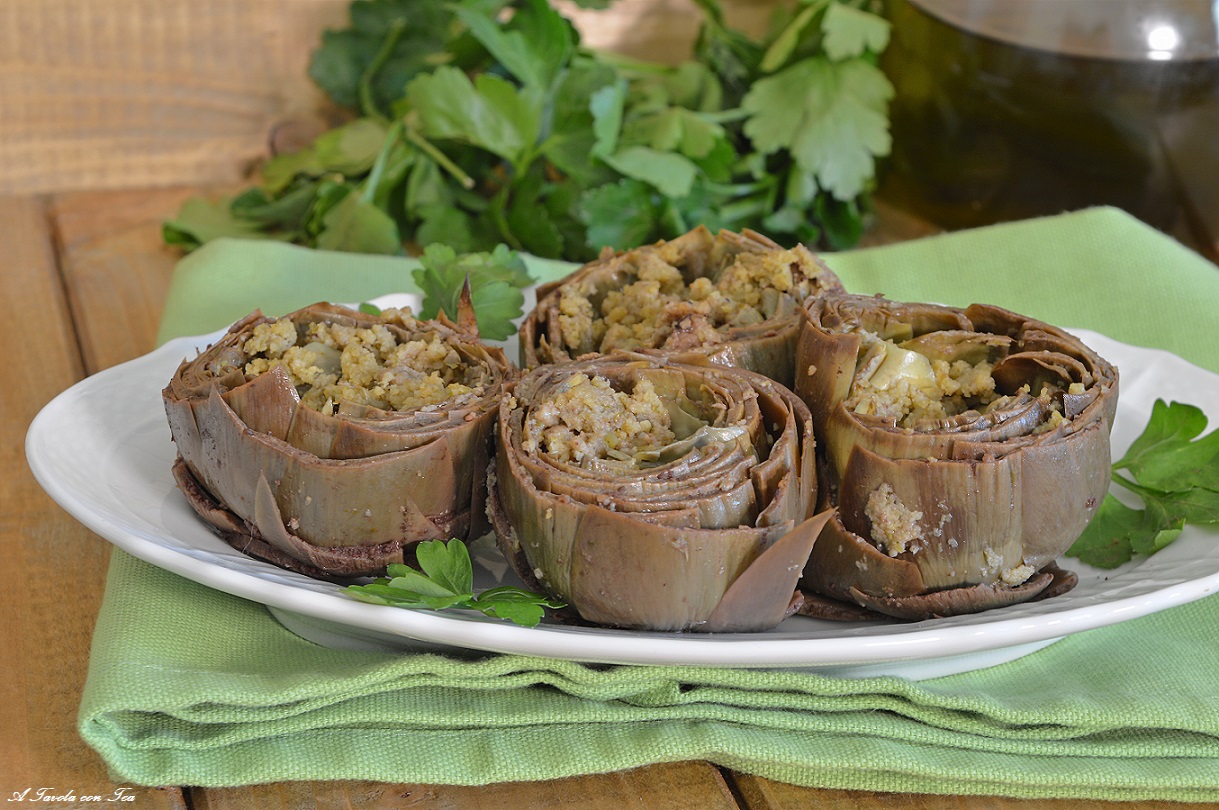 STUFFED ARTICHOKES IN A PAN
