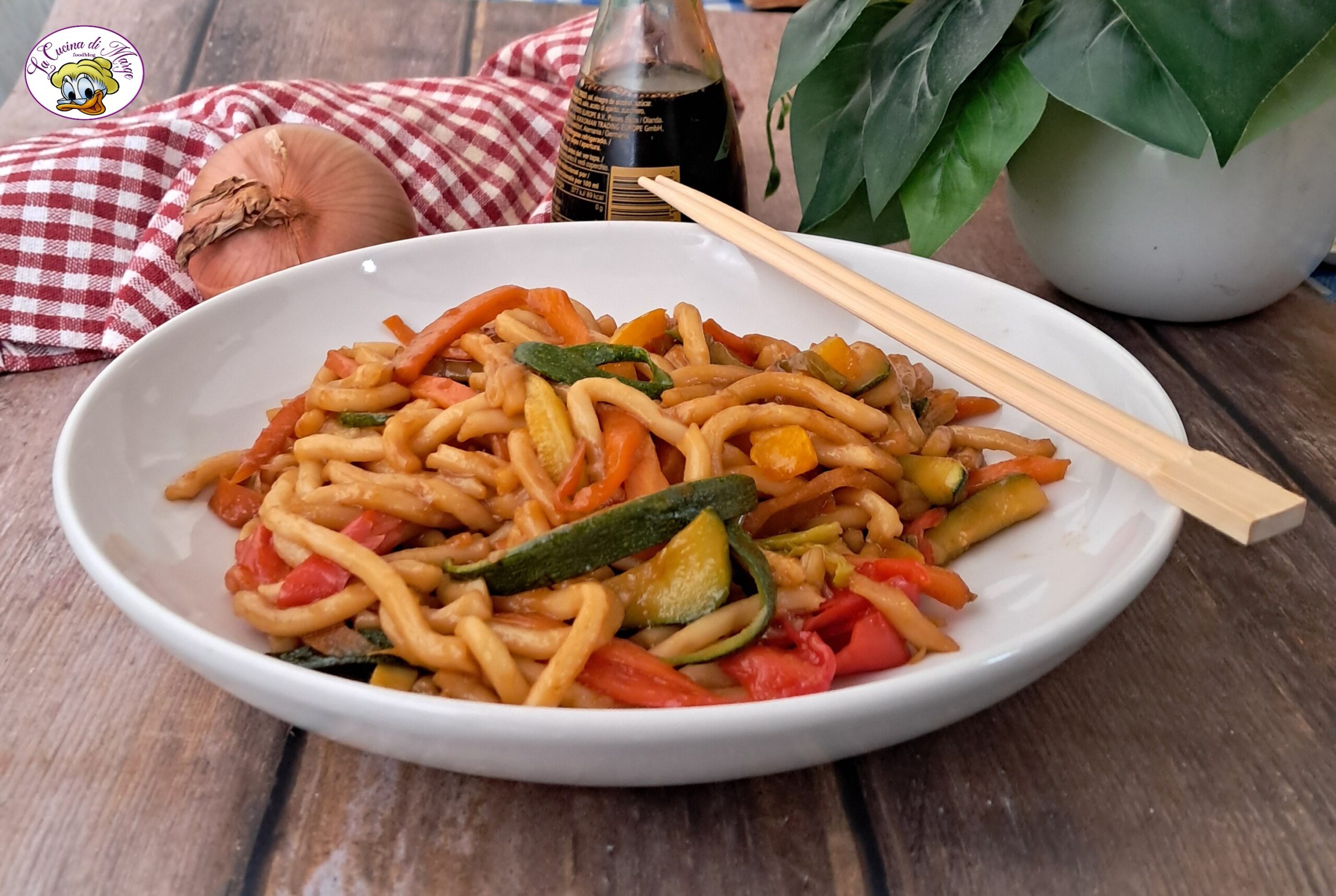Udon with vegetables