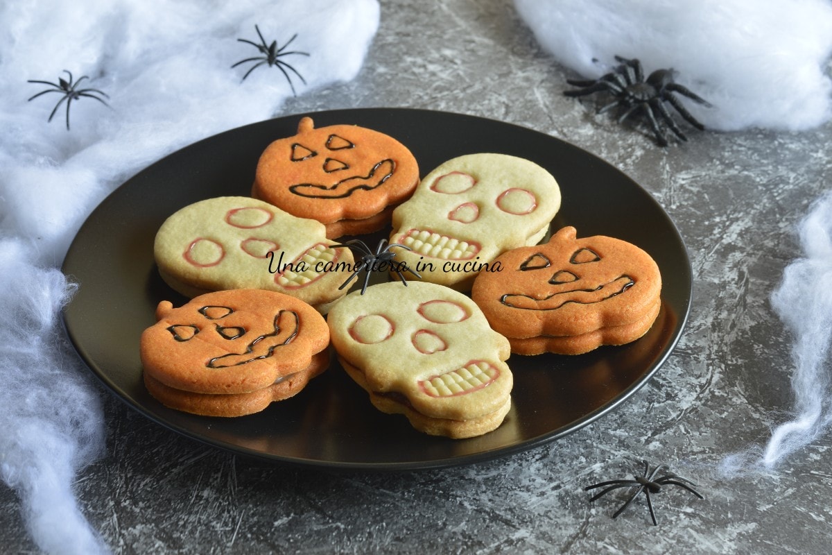 Gefüllte Halloween-Kekse