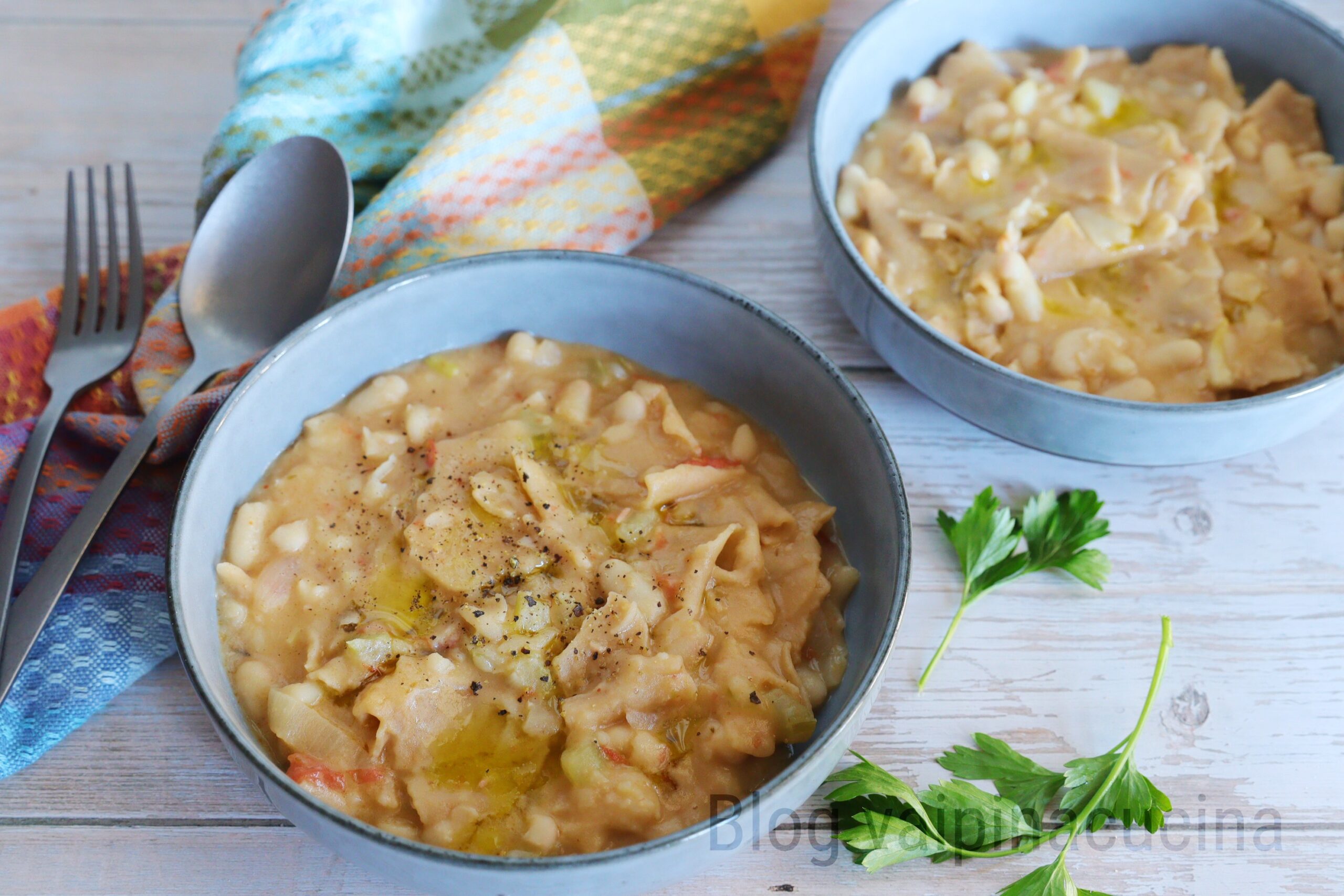 Pasta und Cannellini-Bohnen