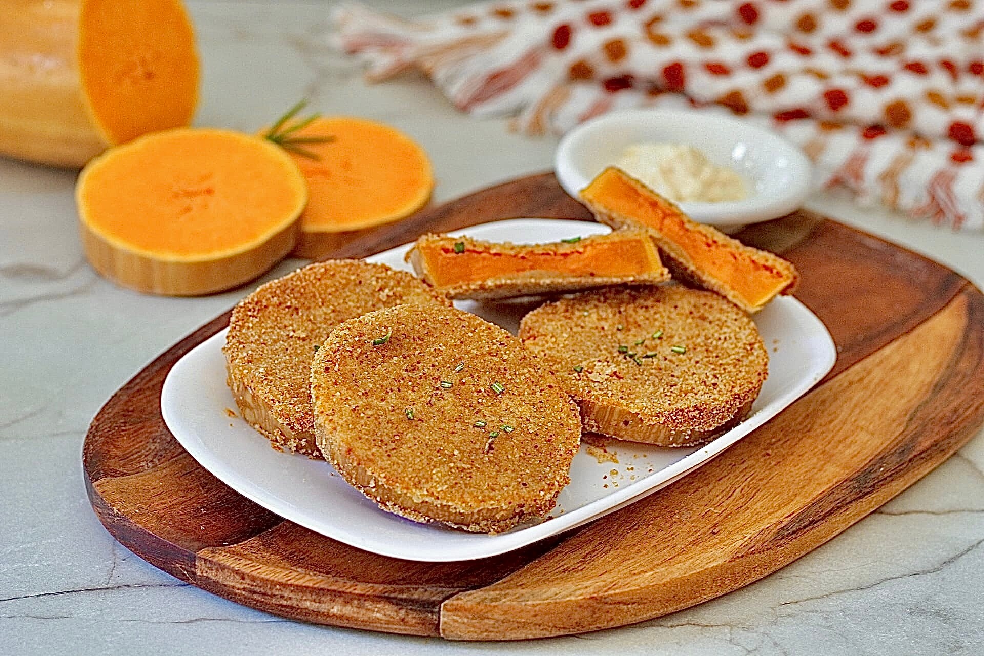 Kürbisschnitzel, NICHT FETTIG und NICHT FRITTEN, sondern leicht und lecker.