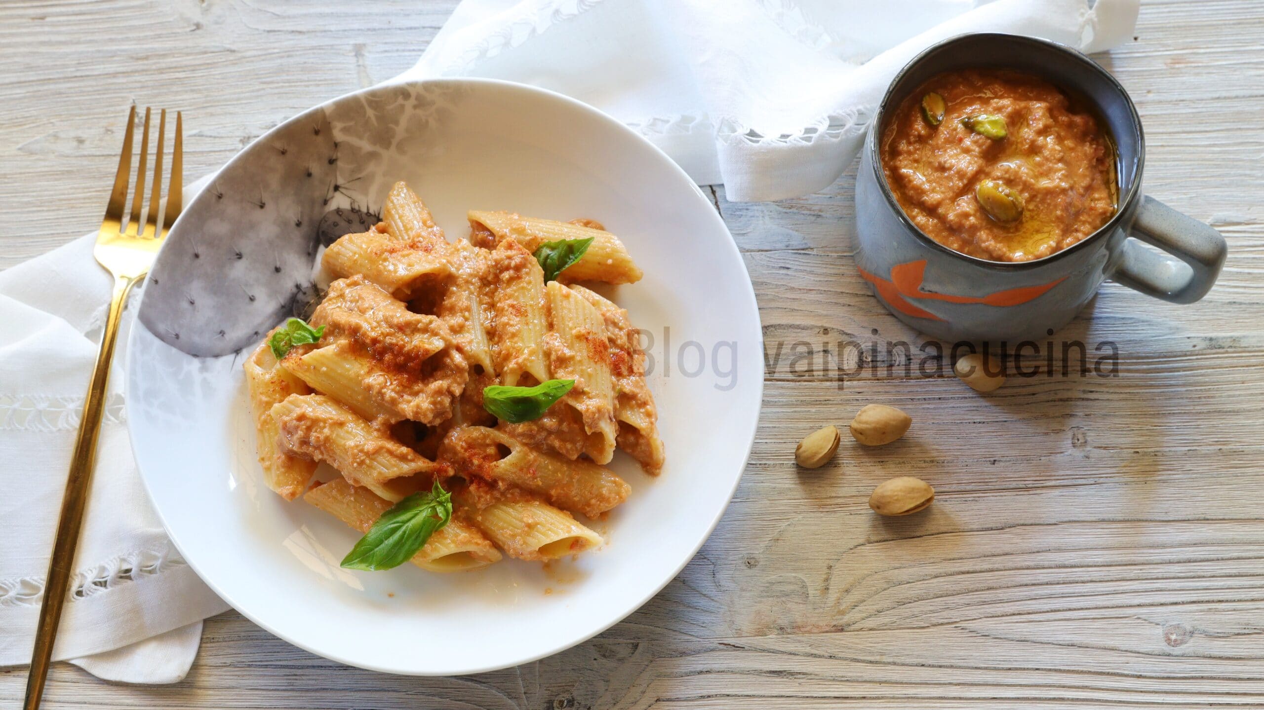 Penne mit Romesco-Sauce