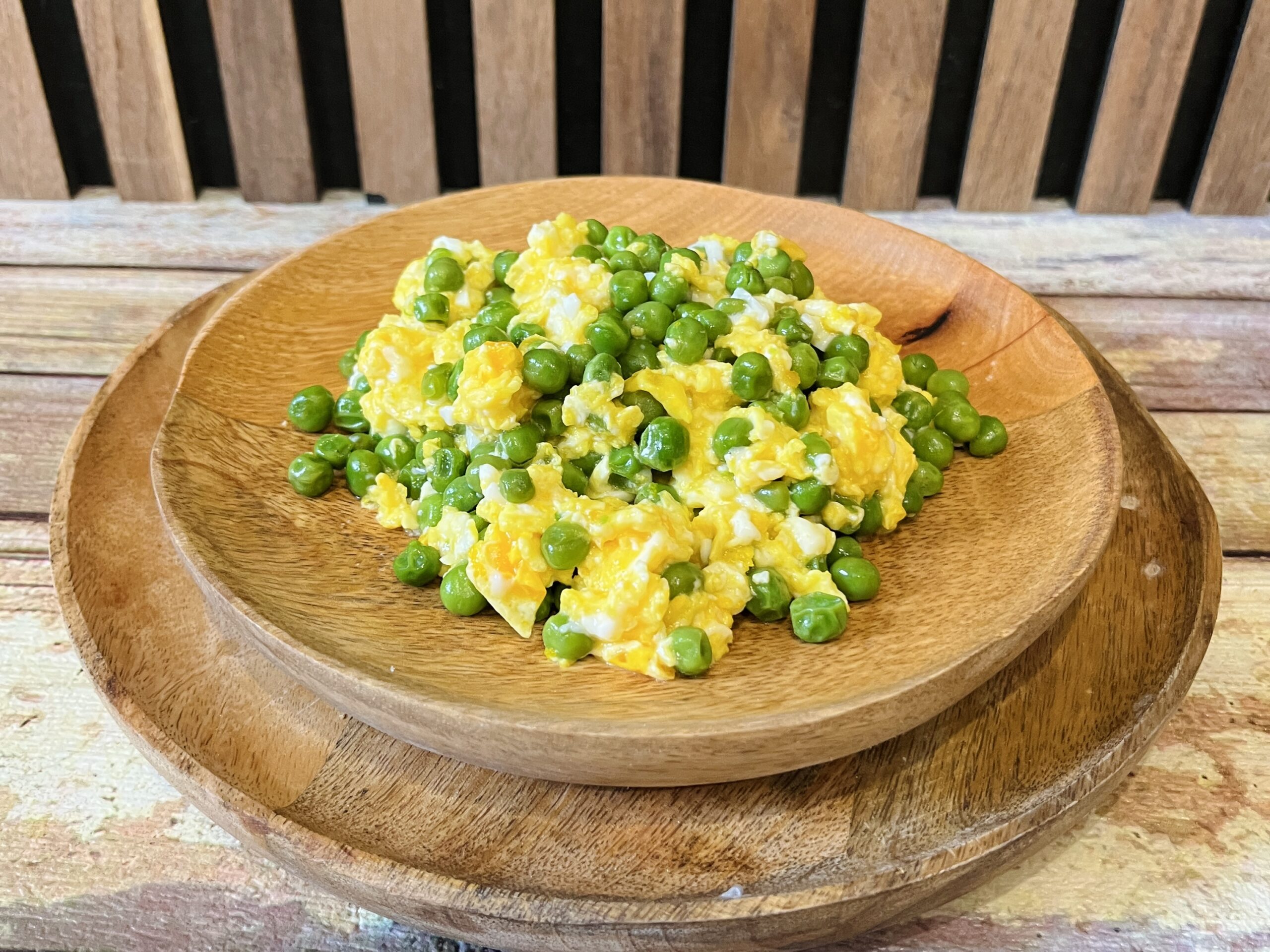 Rührei mit Erbsen