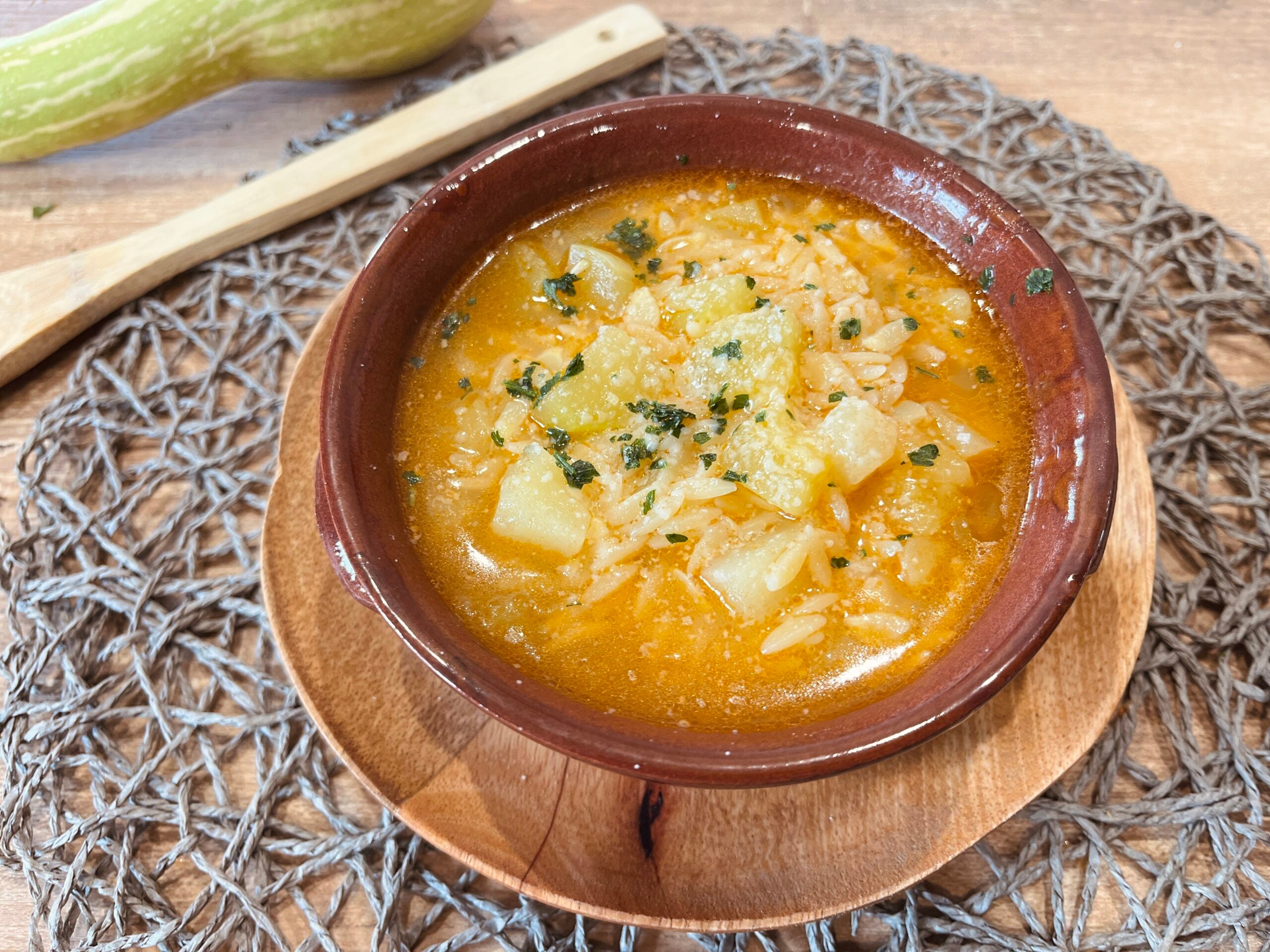 Risoni mit Trompetenzucchini und Kartoffeln