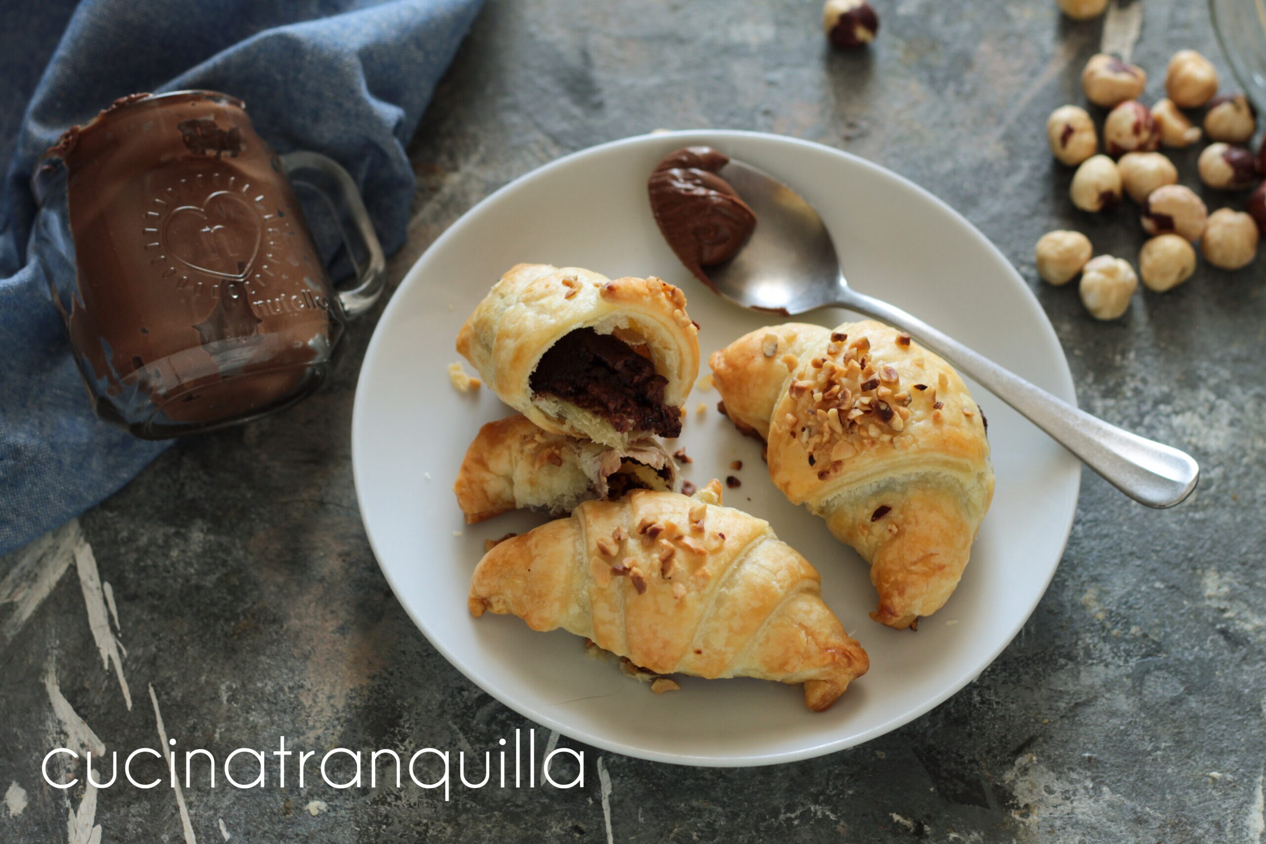 Nutella Croissants mit doppeltem Blätterteig