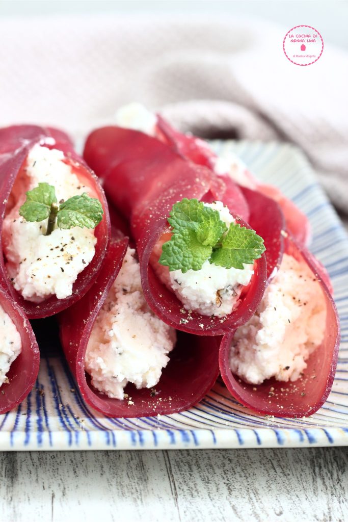 Gefüllte Bresaola-Cannoli