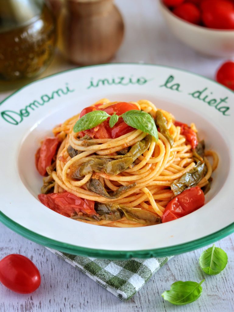 Spaghetti mit grünen Paprikaschoten