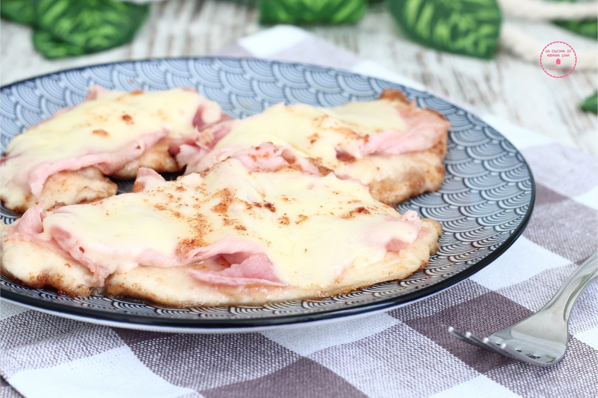 Einfaches und schnelles Hähnchenbrustfilet mit Käse