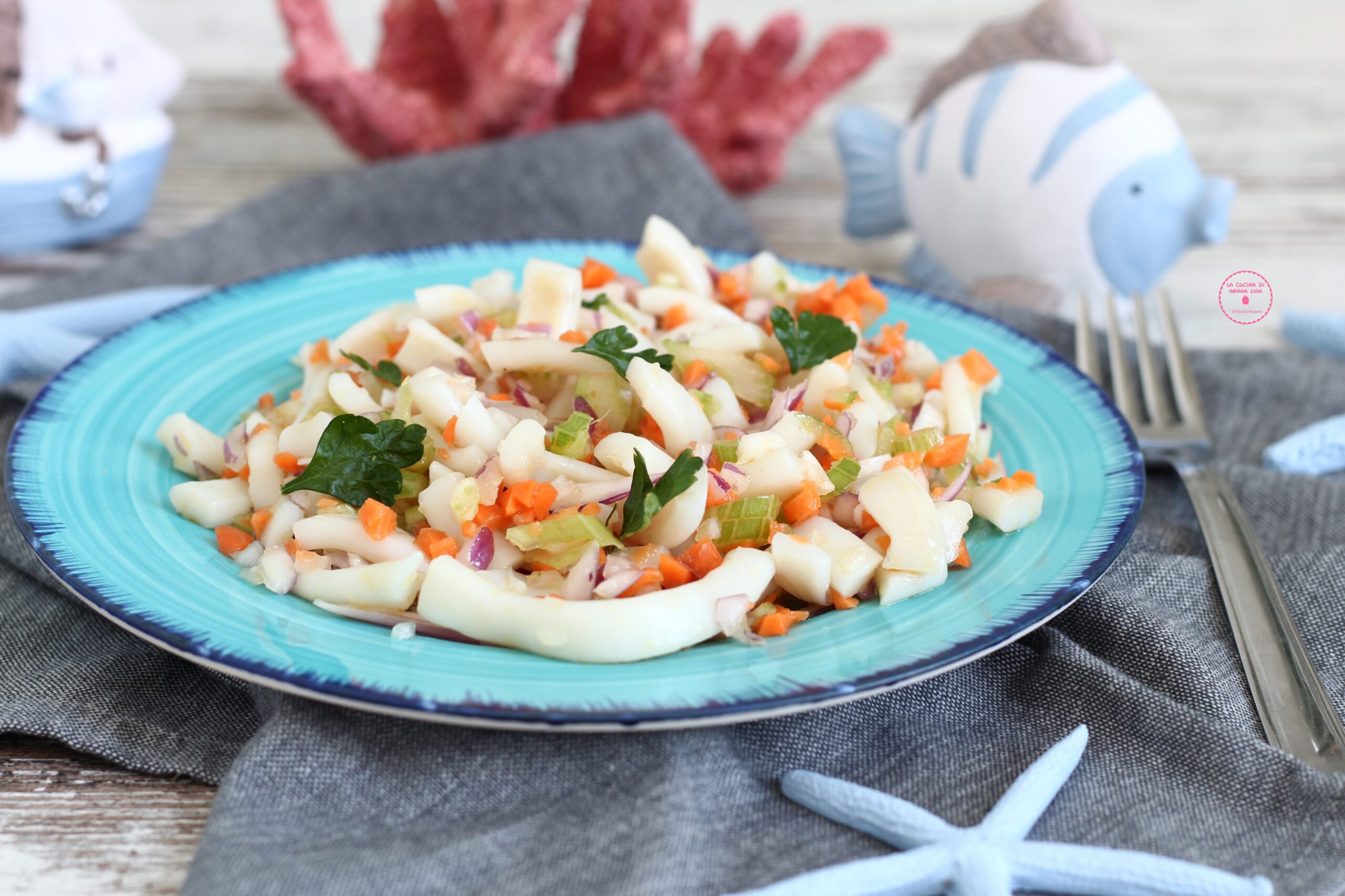 Tintenfischringe im Salat