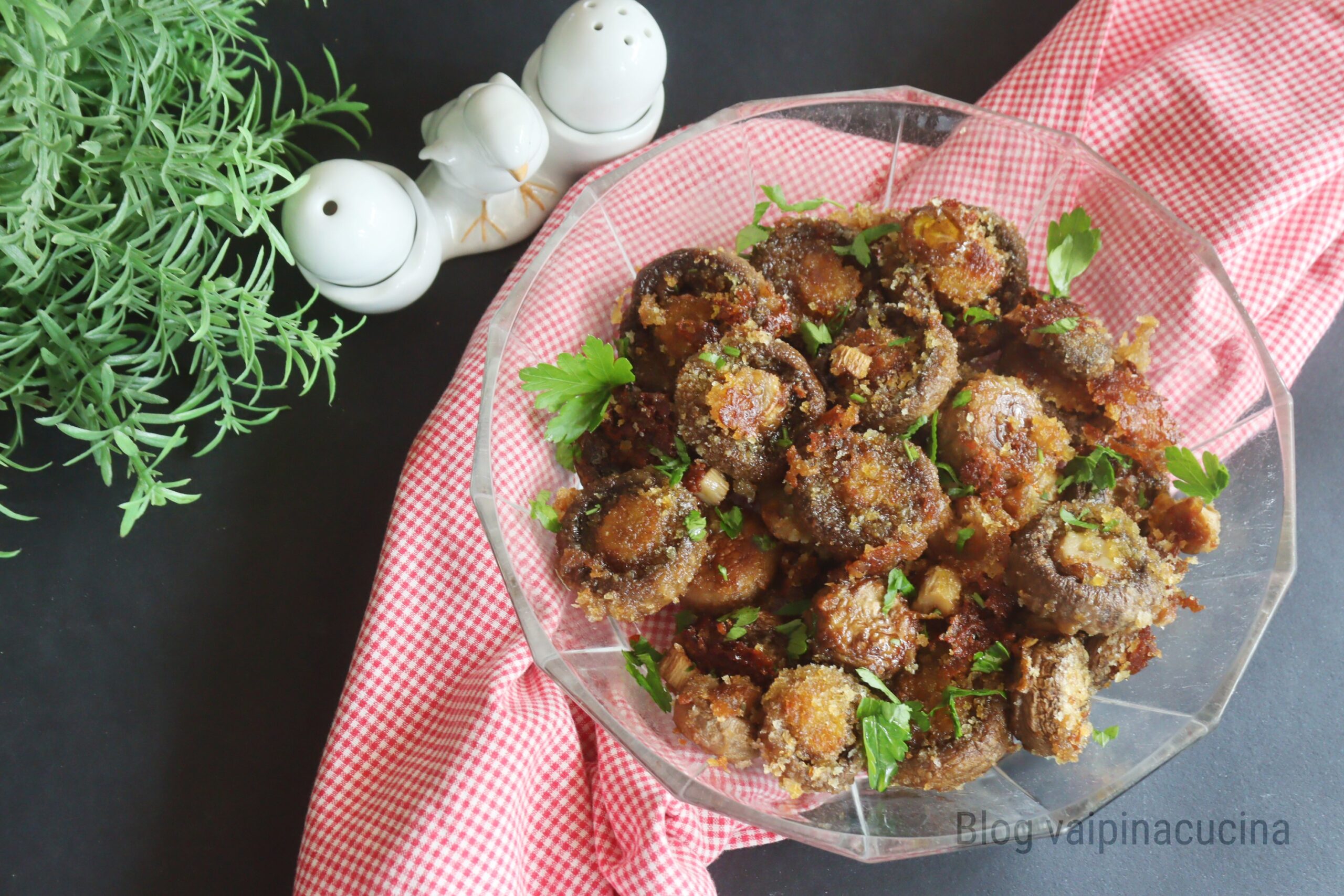 Überbackene Champignon-Pilze