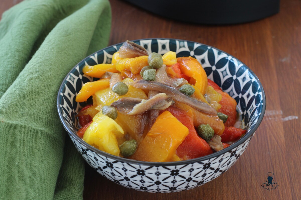 Paprika mit Sardellen und Kapern, Rezept aus dem Piemont