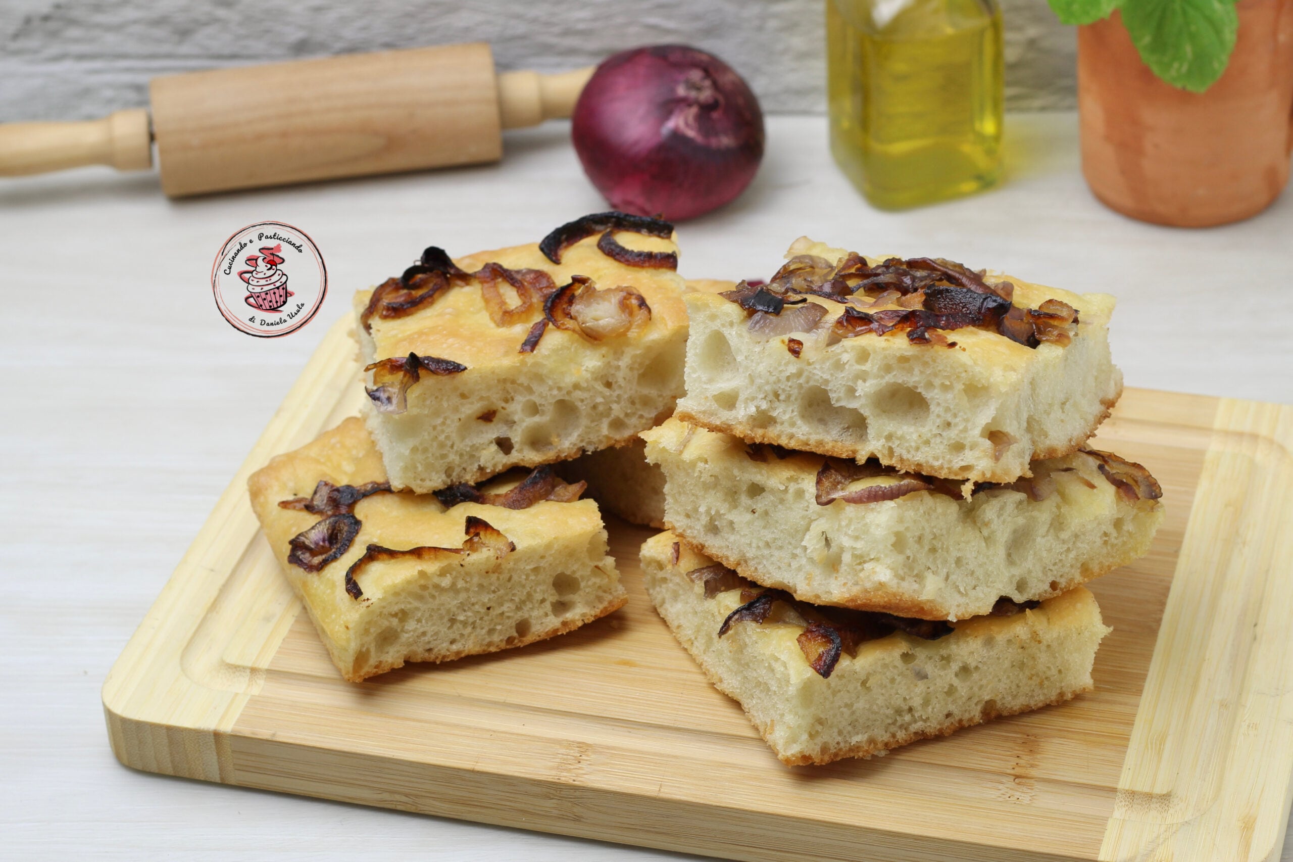 Focaccia mit Zwiebeln