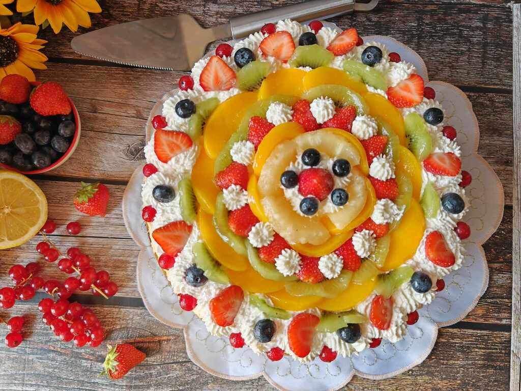 Diplomatische Obsttorte