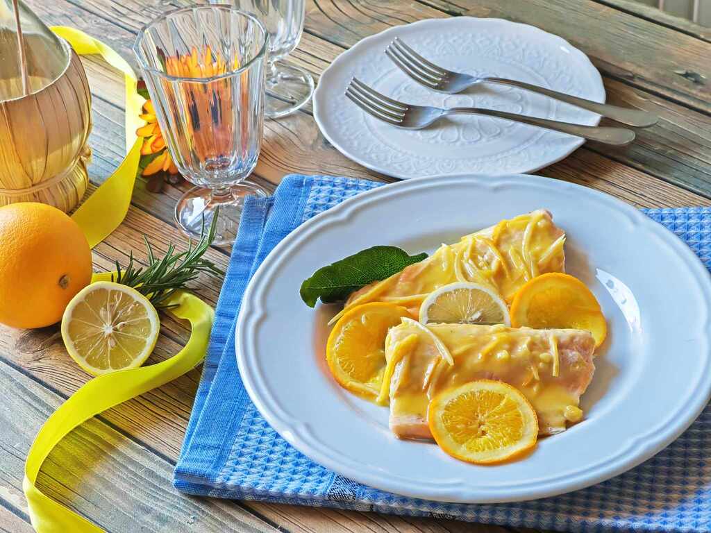 Lachsforelle mit Zitrusfrüchten