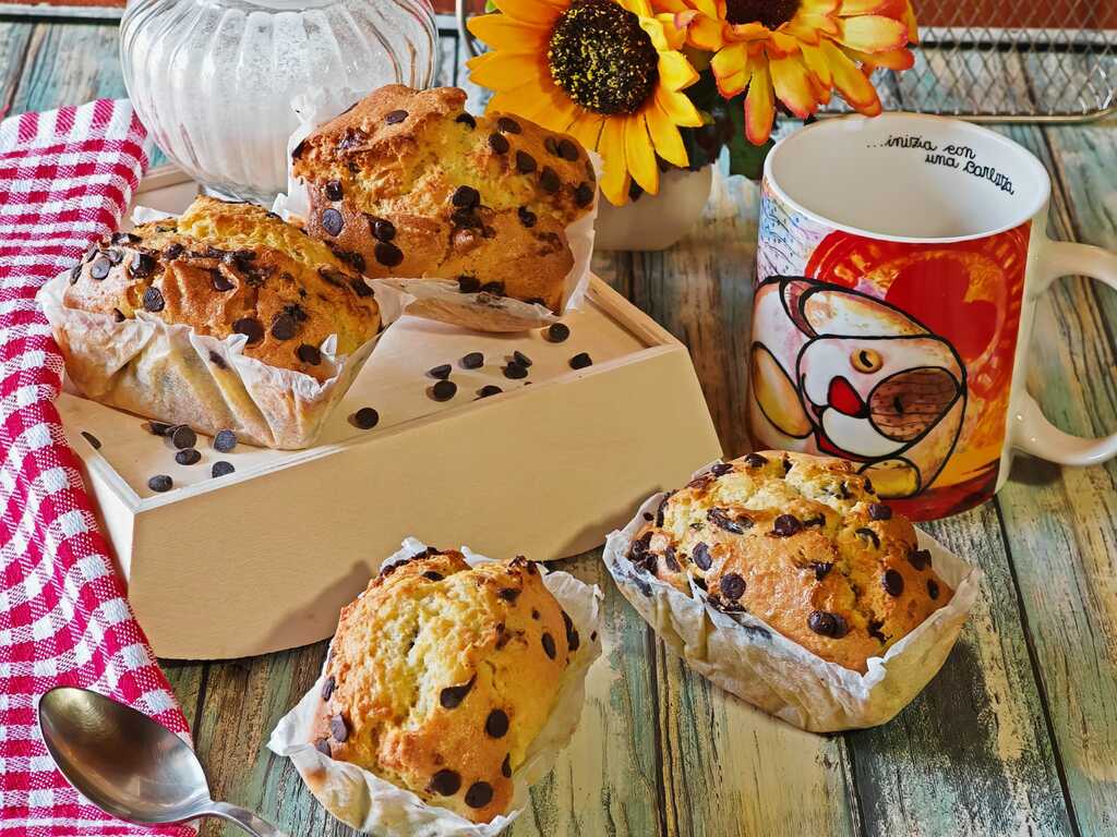 Mini-Pflaumenkuchen mit Schokoladenstückchen