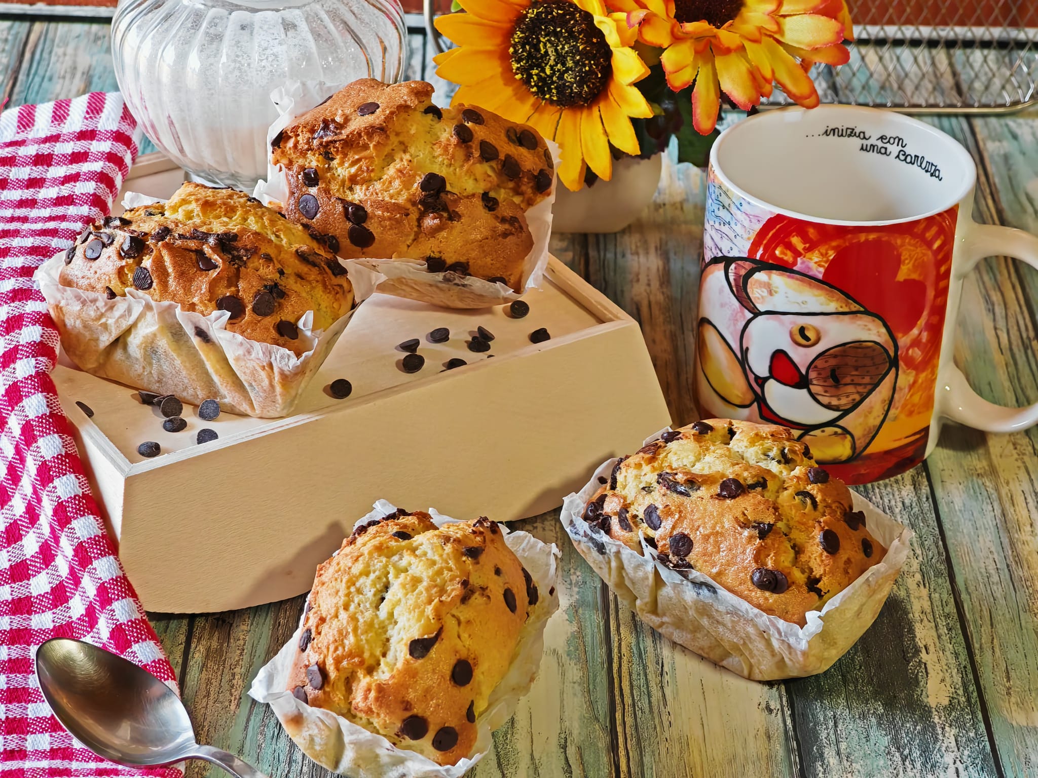 Mini-Pflaumenkuchen mit Schokoladenstückchen