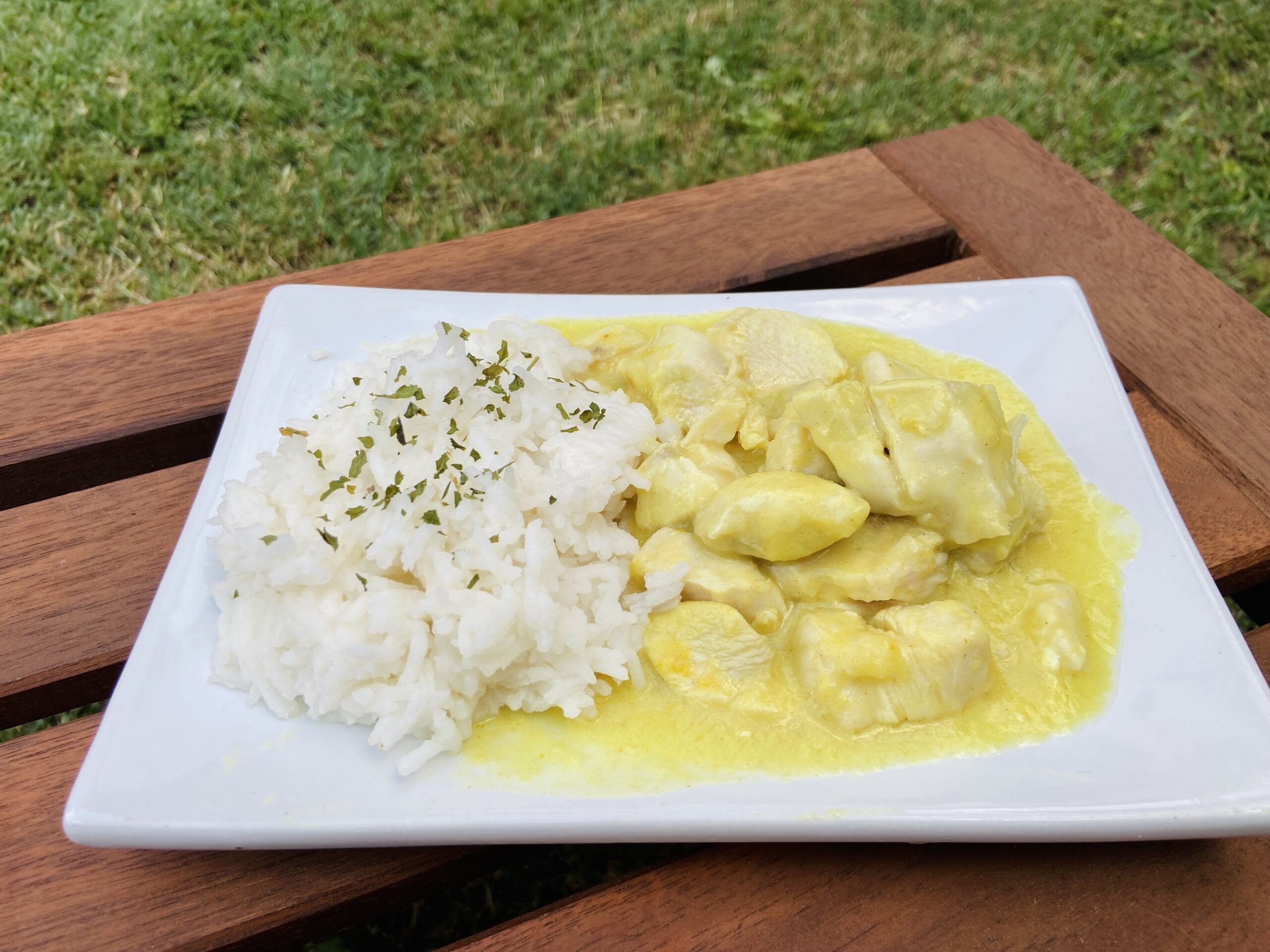 Hähnchen-Curry mit Basmati-Reis