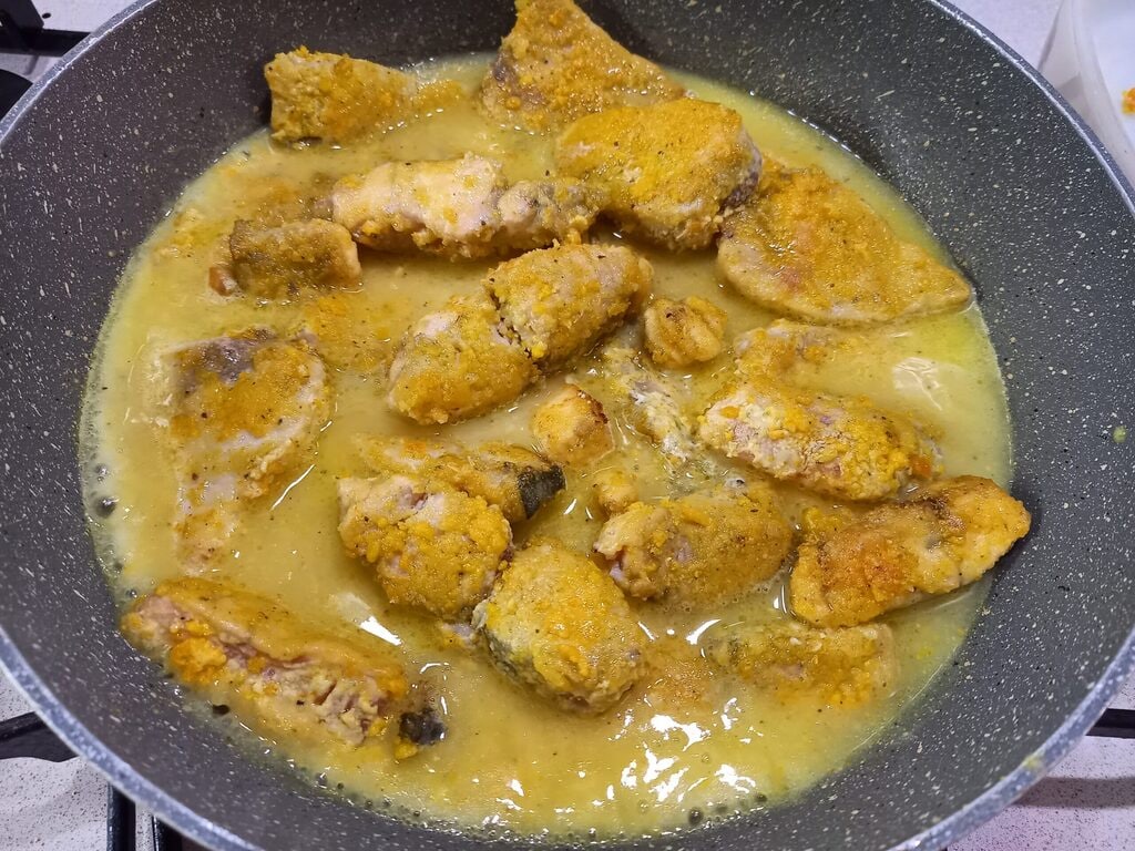 Fischstückchen mit Mandarinencreme