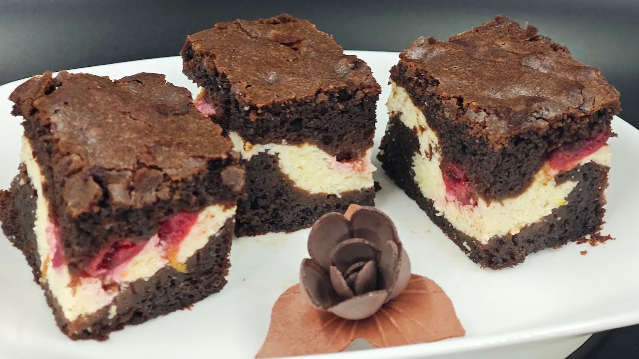 Schokoladenkuchen mit Ricotta und Sauerkirschen